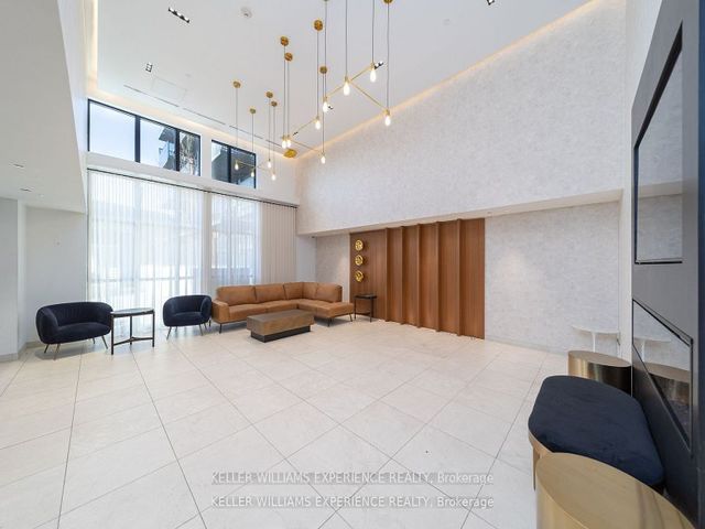 118 - 2300 St Clair Ave W