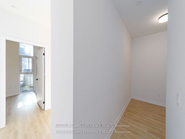 118 - 2300 St Clair Ave W
