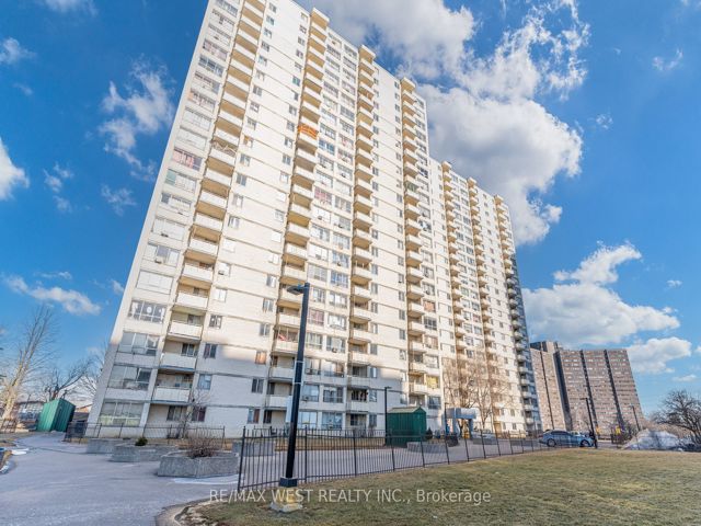 415 - 320 Dixon Rd