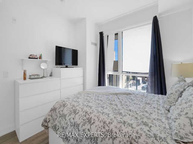 316 - 2800 Keele St