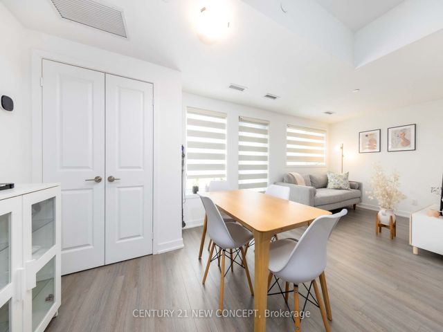 211 - 155 Downsview Park Blvd