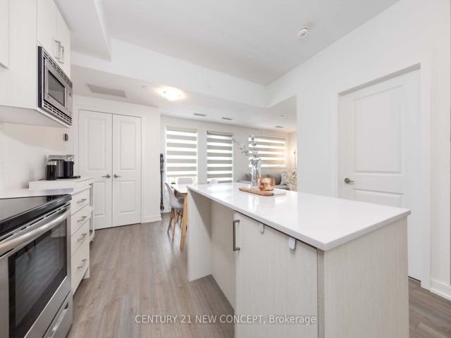 211 - 155 Downsview Park Blvd