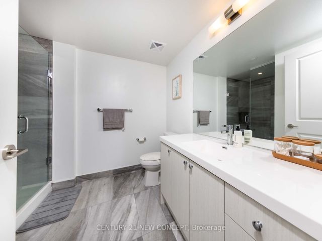 211 - 155 Downsview Park Blvd