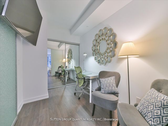 1205 - 1928 Lakeshore Blvd W