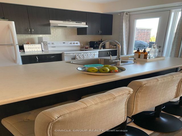 Th264 - 60 Parrotta Ave