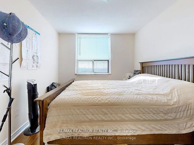 1906 - 3390 Weston Rd