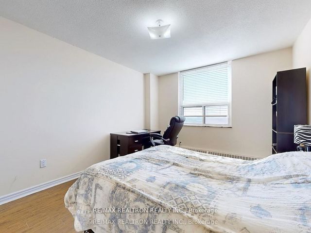 1906 - 3390 Weston Rd