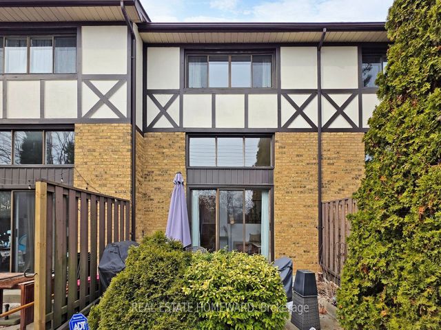 7 - 4 Bradbrook Rd