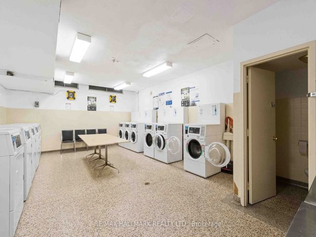 701 - 5 Frith Rd