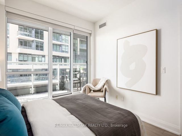 604 - 110 Marine Parade Dr