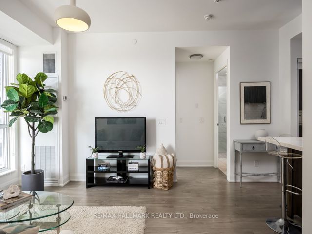604 - 110 Marine Parade Dr