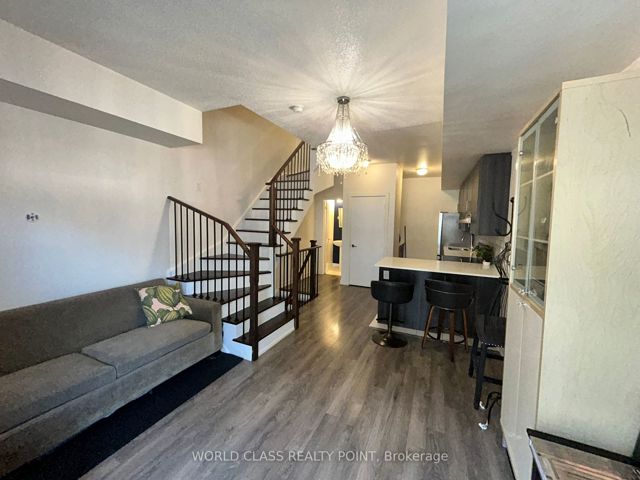 36 - 2059 Weston Rd