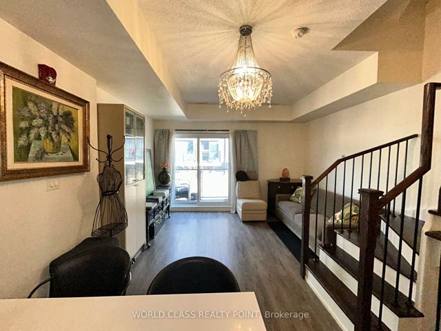 36 - 2059 Weston Rd
