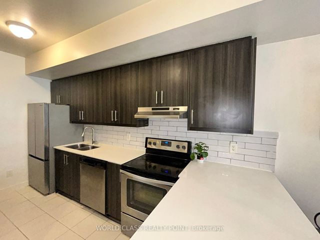 36 - 2059 Weston Rd