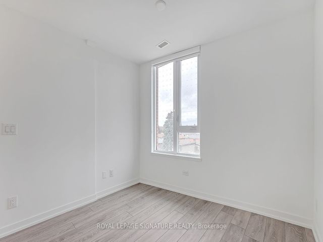 310 - 3100 Keele St