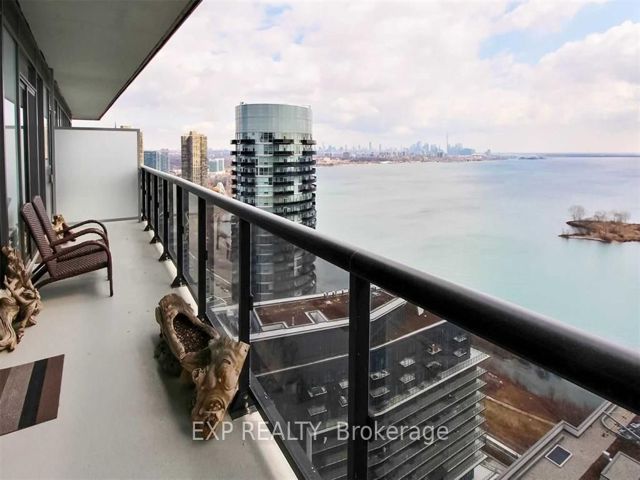 3002 - 56 Annie Craig Dr
