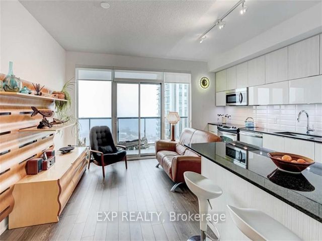 3002 - 56 Annie Craig Dr