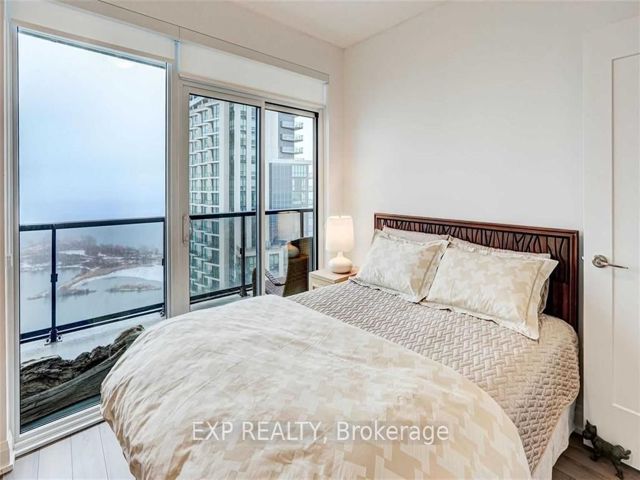 3002 - 56 Annie Craig Dr