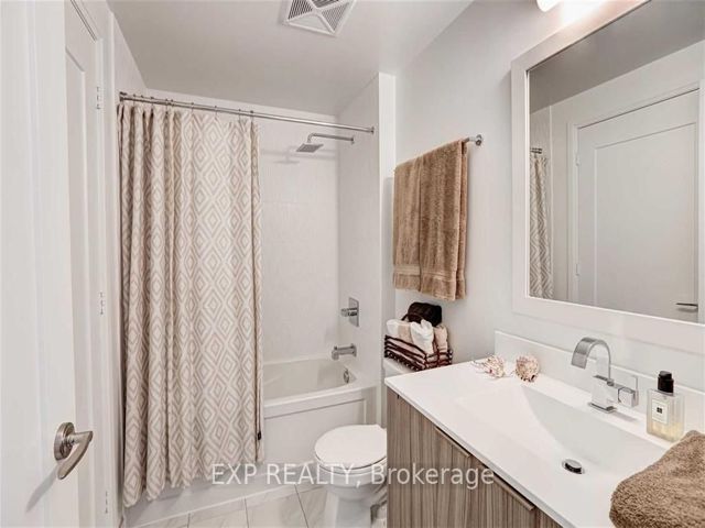3002 - 56 Annie Craig Dr