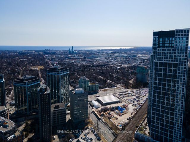 801 - 7 Mabelle Ave