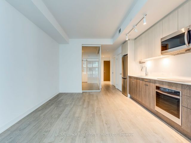 2912 - 1926 Lake Shore Blvd W