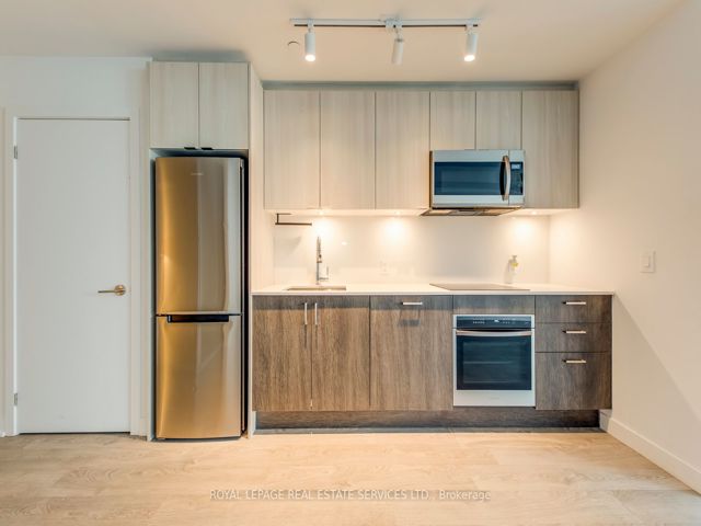 2912 - 1926 Lake Shore Blvd W
