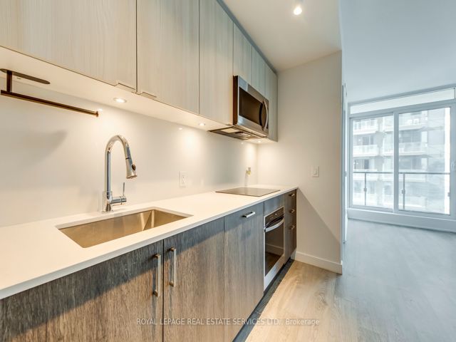 2912 - 1926 Lake Shore Blvd W