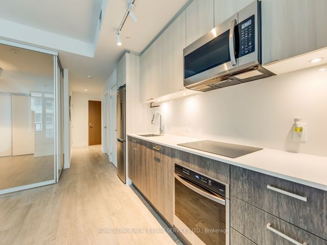 2912 - 1926 Lake Shore Blvd W