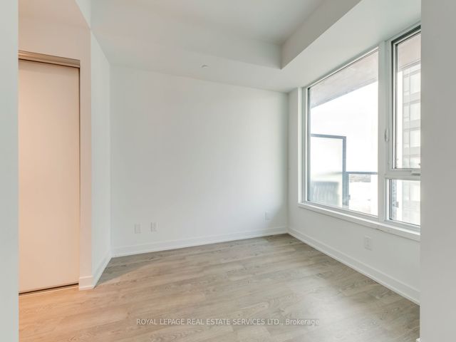 2912 - 1926 Lake Shore Blvd W