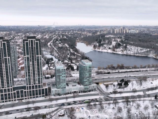 2912 - 1926 Lake Shore Blvd W