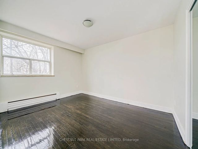 #4 - 4 Superior Ave
