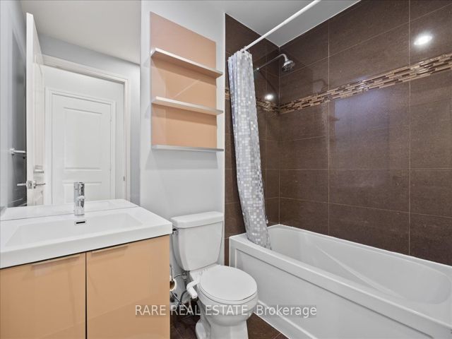 2201 - 80 Marine Parade Dr