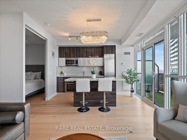 2201 - 80 Marine Parade Dr