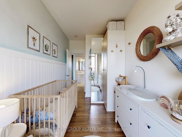 604 - 2119 Lake Shore Blvd