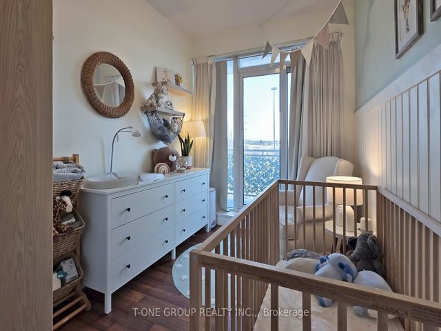 604 - 2119 Lake Shore Blvd
