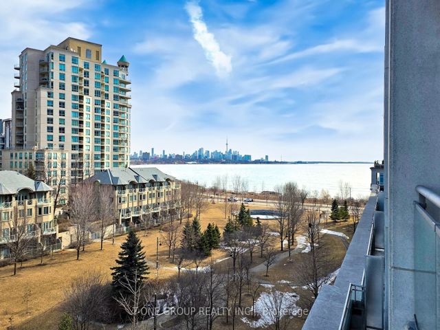 604 - 2119 Lake Shore Blvd