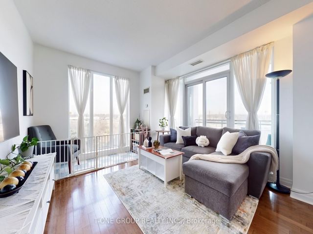 604 - 2119 Lake Shore Blvd