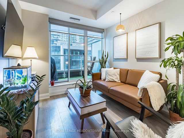 606 - 110 Marine Parade Dr