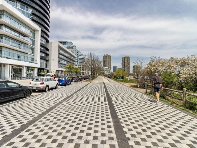 606 - 110 Marine Parade Dr