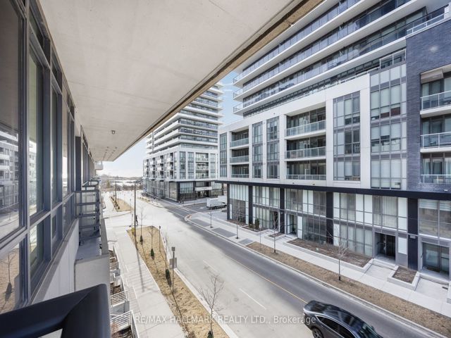 303 - 60 Annie Craig Dr