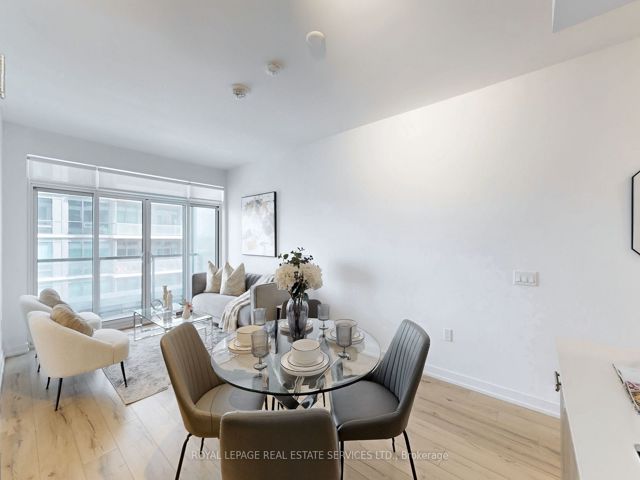 507 - 1195 The Queensway Ave