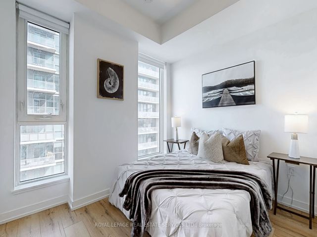 507 - 1195 The Queensway Ave