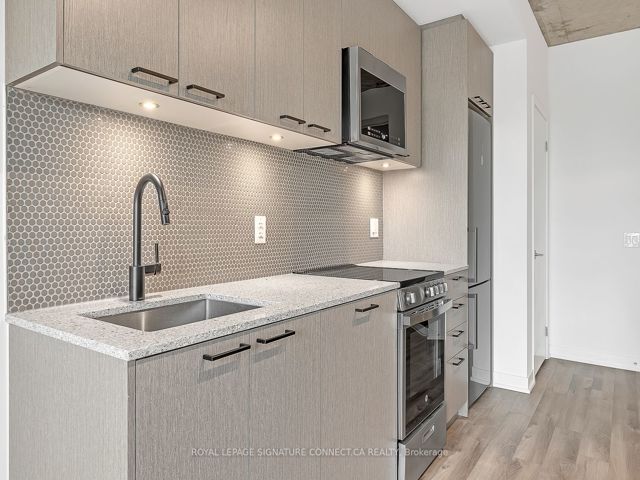 506 - 1808 St Clair Ave W
