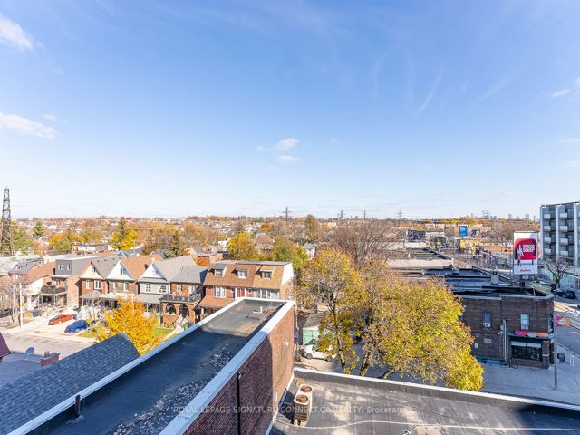 506 - 1808 St Clair Ave W