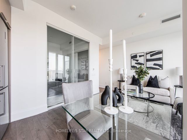 507 - 20 Brin Dr