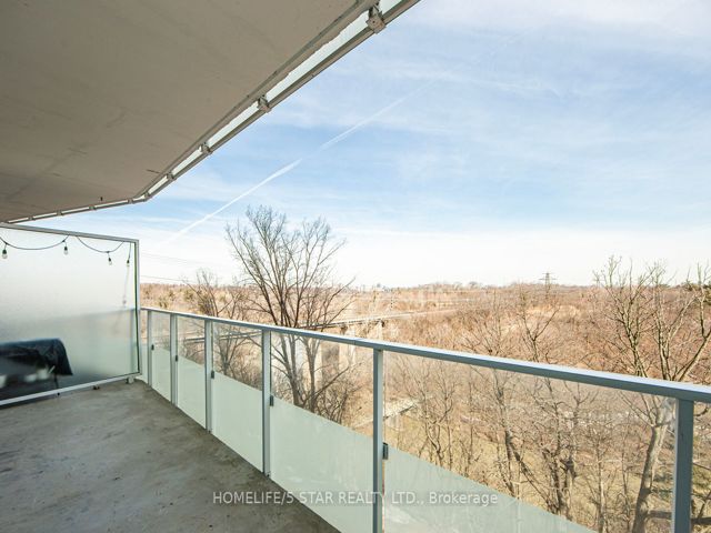 507 - 20 Brin Dr