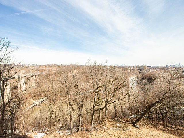 507 - 20 Brin Dr