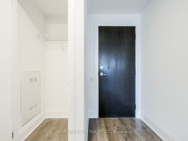 507 - 20 Brin Dr