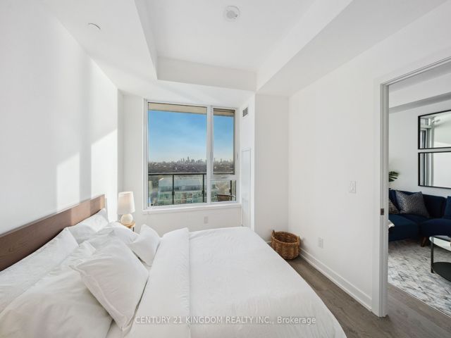 2906 - 1926 Lake Shore Blvd W