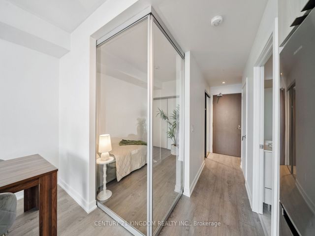 2906 - 1926 Lake Shore Blvd W